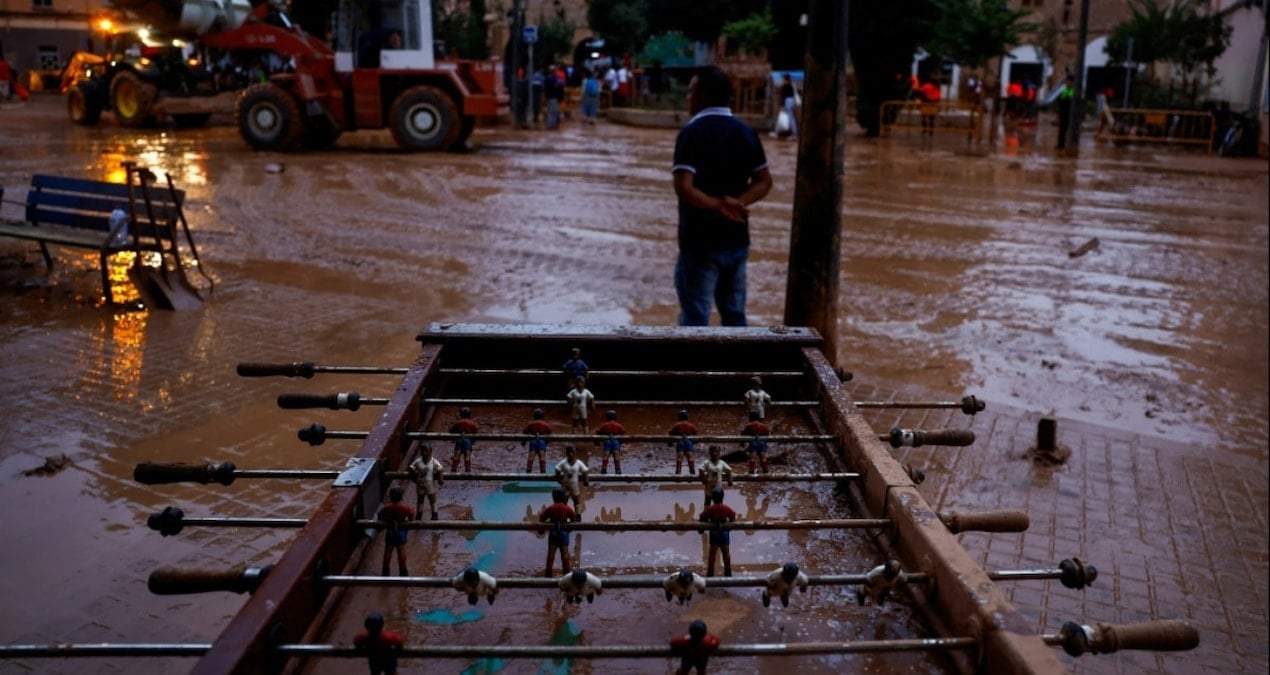 dugun konvoyundaki arac nehre dustu 19 kisi hayatini kaybetti zTPRC2F5