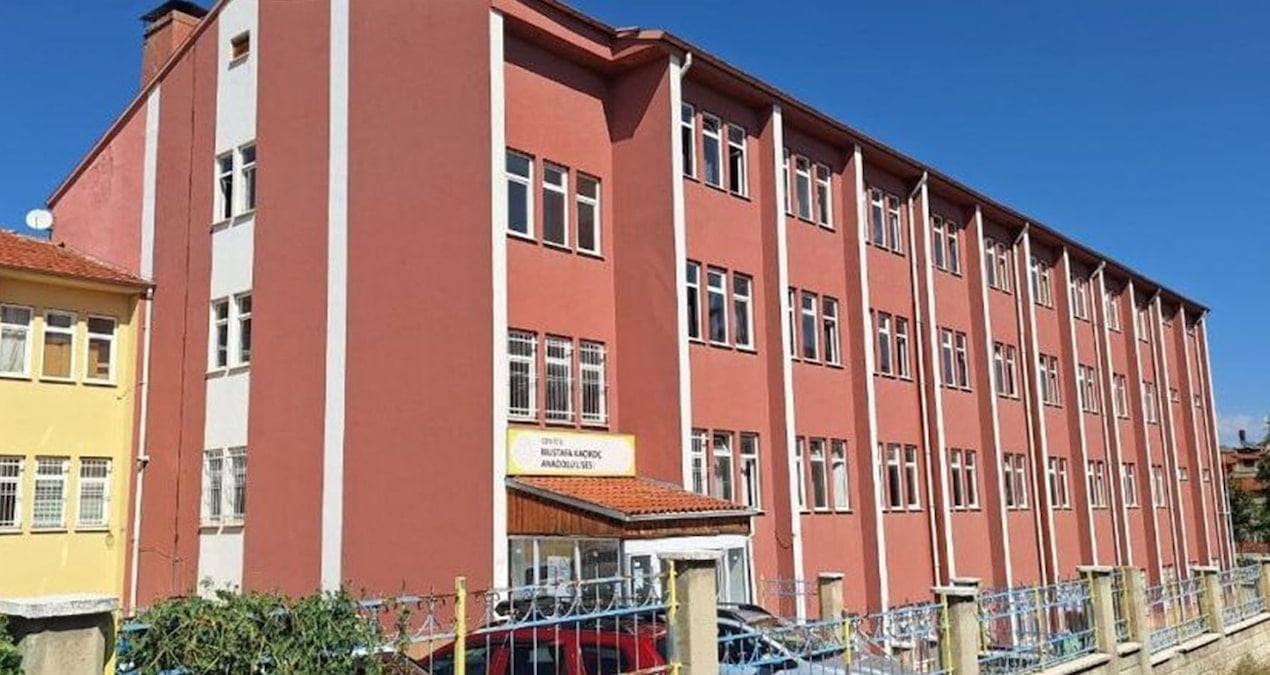 milletin parasi boyle carcur ediliyor okul guclendirmesinde 864 milyonluk kamu zarari 7fBphb5C