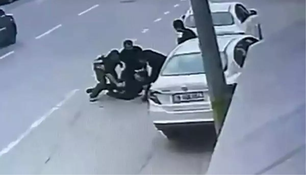 bursada drift yapan surucu polise saldirdi PmFMqxD8.jpg