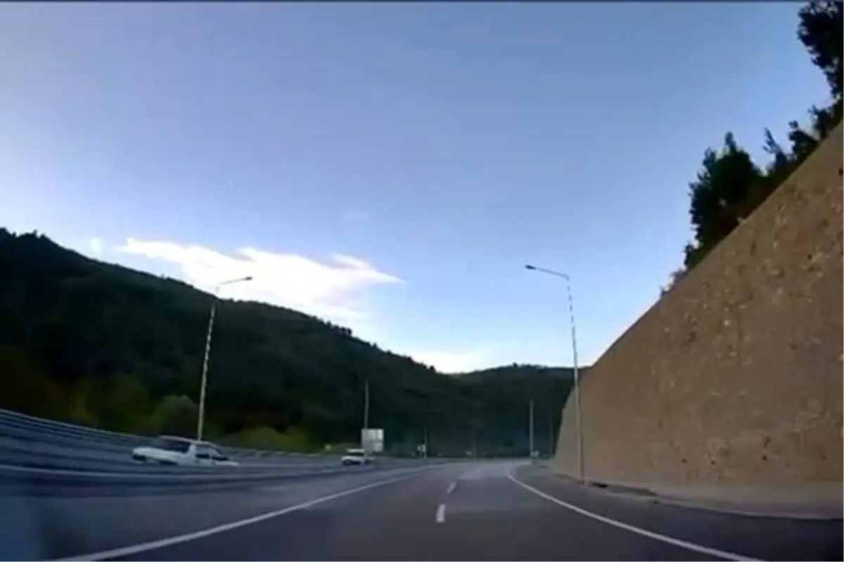 bursada ters yone giren surucu faciaya davet cikardi 8BYCbCfE.jpg