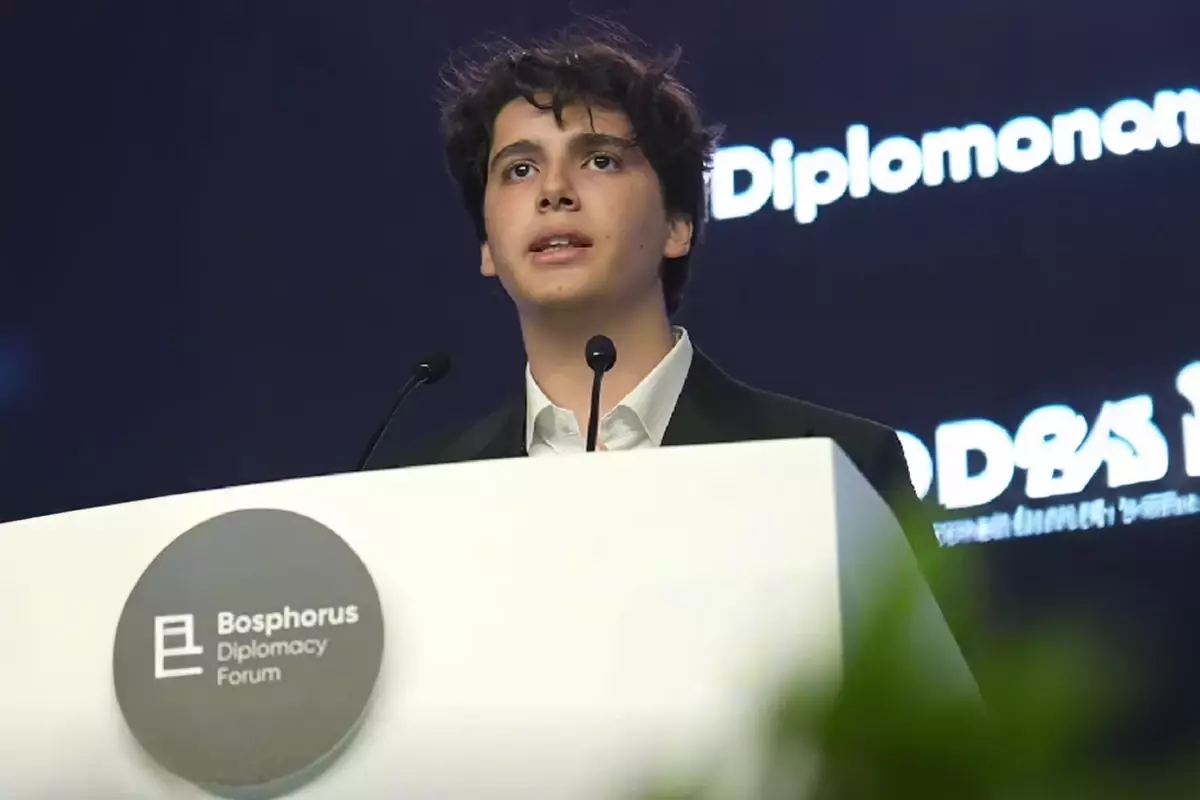 omer tayyip erdogan bize verilen en onemli gorev gazzedeki insanlik dramina ses cikarmaktir CFLcFivI