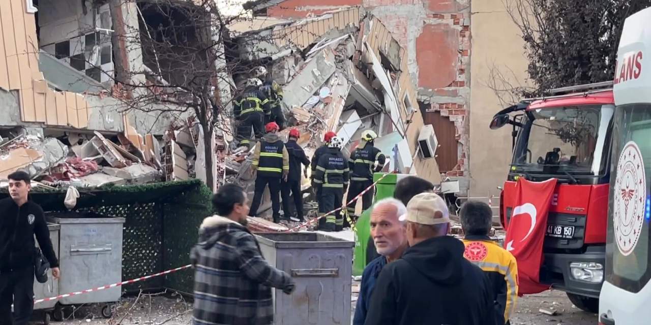 son dakika gebzede 6 katli bina coktu enkaz altinda kalanlar var hRa61InI.jpg