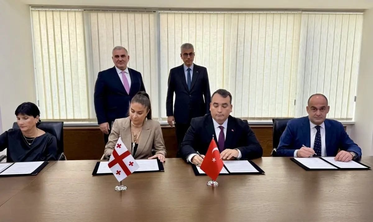 turkiye ve gurcistandan saglik is birligi ypgrbUeh.jpg