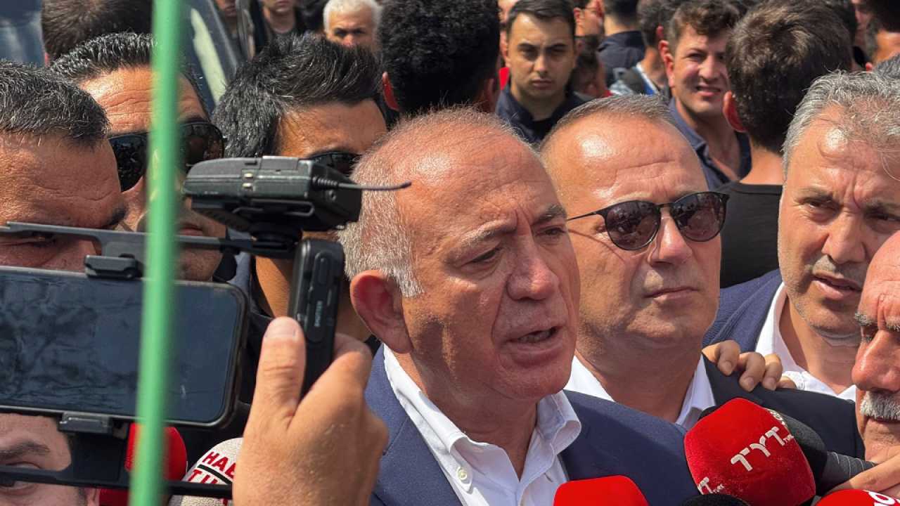 gursel tekin chp istanbulun banka hesaplarini da istedi kppZ3a2r.jpg