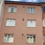 elazigda-5-kattan-dusen-genc-kiz-agir-yaralandi-mSE2n7Ec