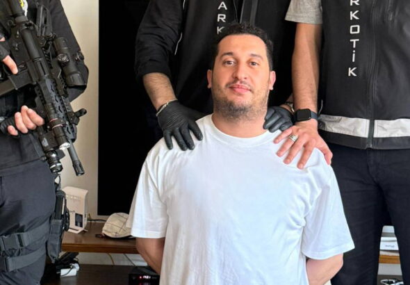 interpol-ariyordu-mohamed-boulakhrif-istanbulda-yakalandi-Z4BxbCkt